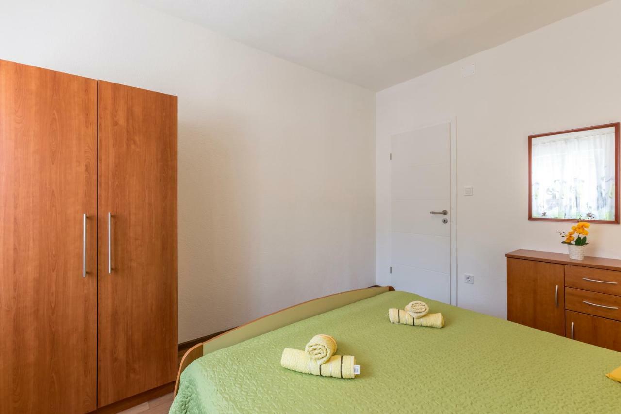 Apartments Petra Bol Kültér fotó